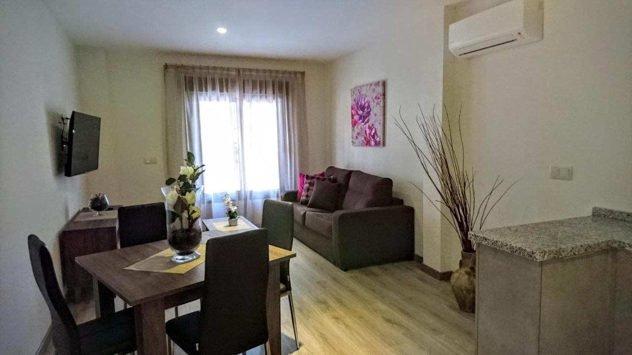Apartamentos El Gallo Marbella Exterior photo