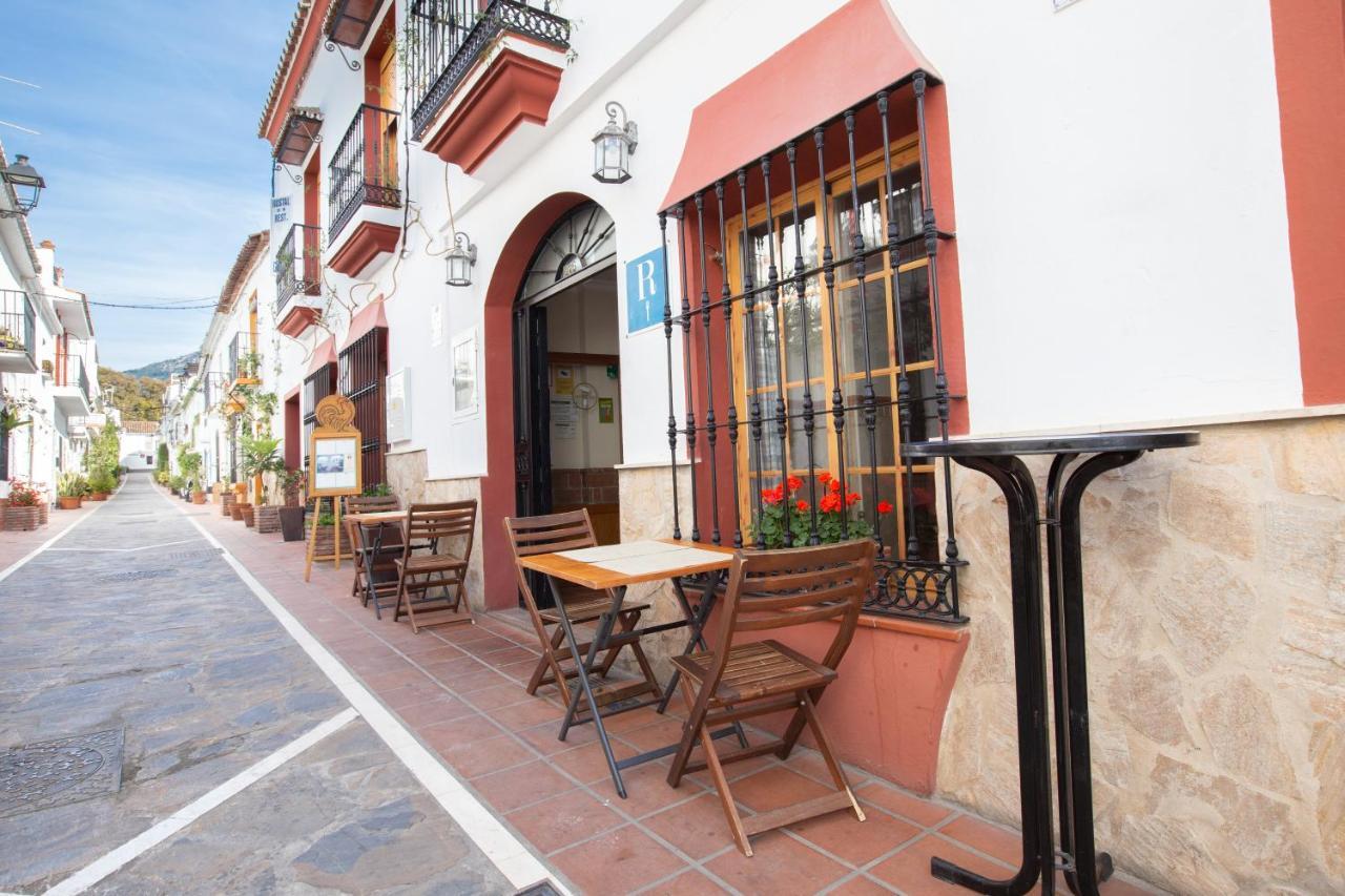 Apartamentos El Gallo Marbella Exterior photo